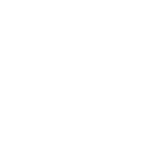 Trois personnes sous un parapluie